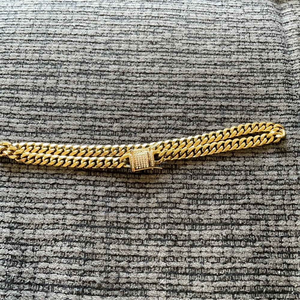 Gold link necklace Strass claspe